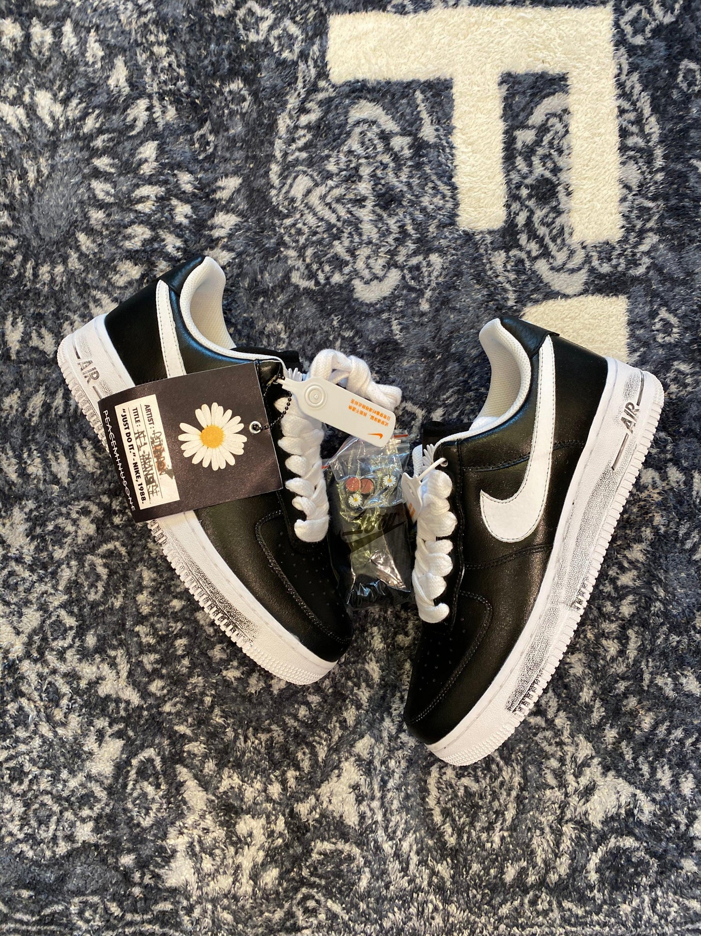 G-Dragon x Nike Air Force 1 Peaceminusone Paranoise Black