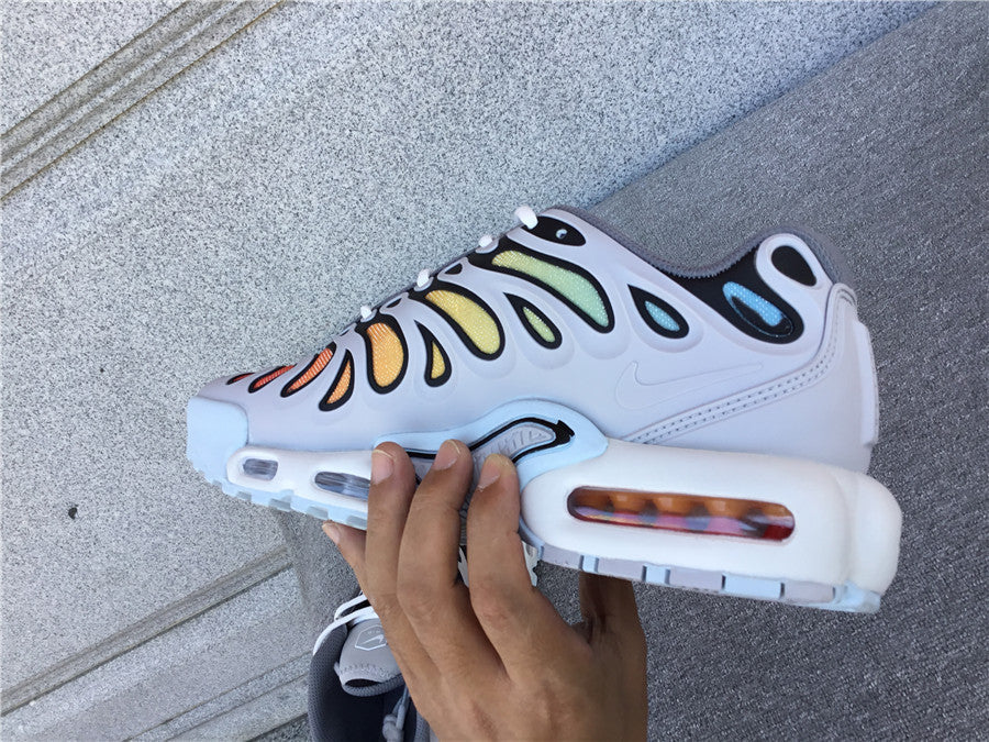Nike Air Max Plus Drift "Light Smoke Grey"