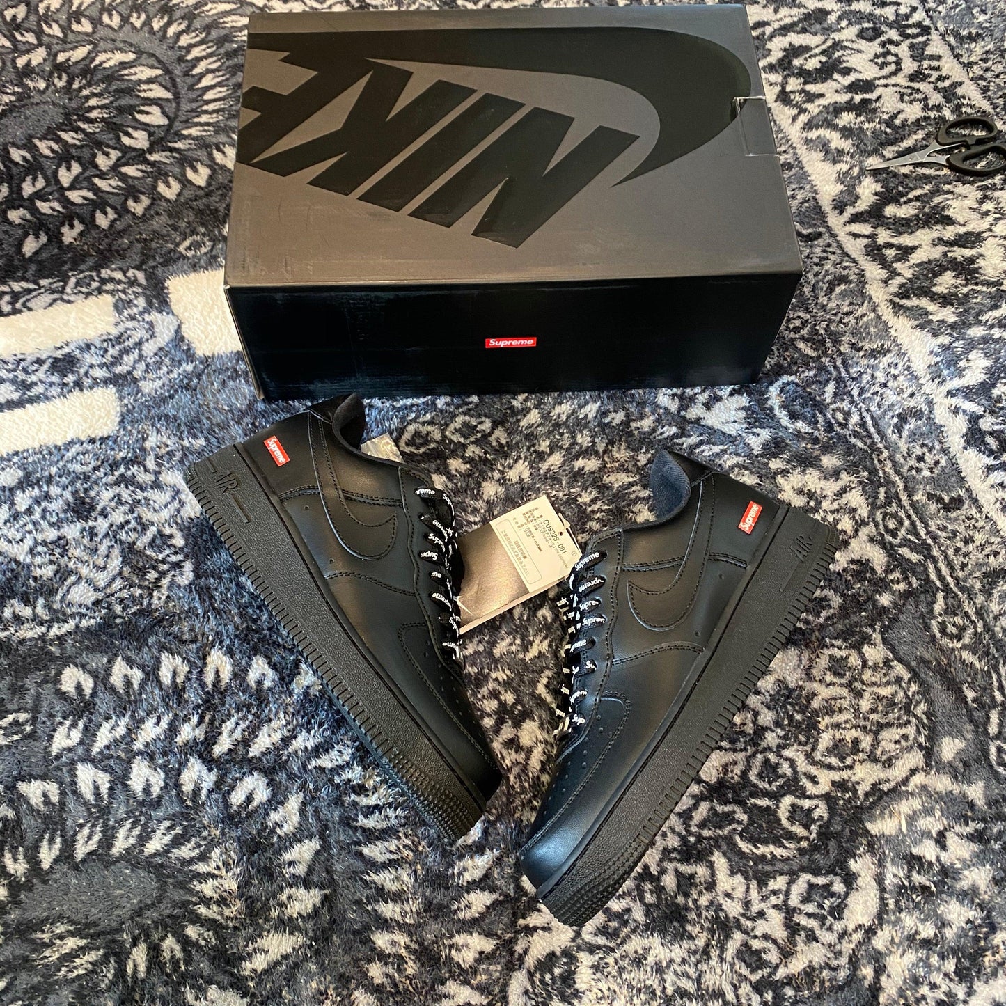 Nike Air Force 1 Low Supreme